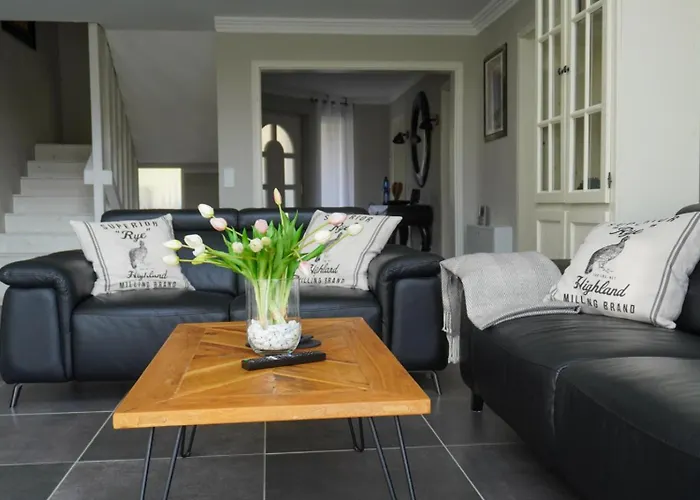 Mit Sauna Und Pool Apartmán *